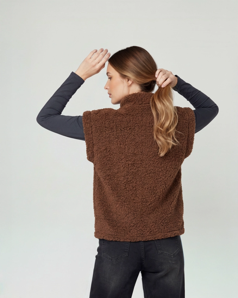 GILLET MUJER ANTONIA RELAXED CUELLO MEDIO ALTO CON CIERRE MANGA CAIDA CHOCOLATE LINEATRE - 2