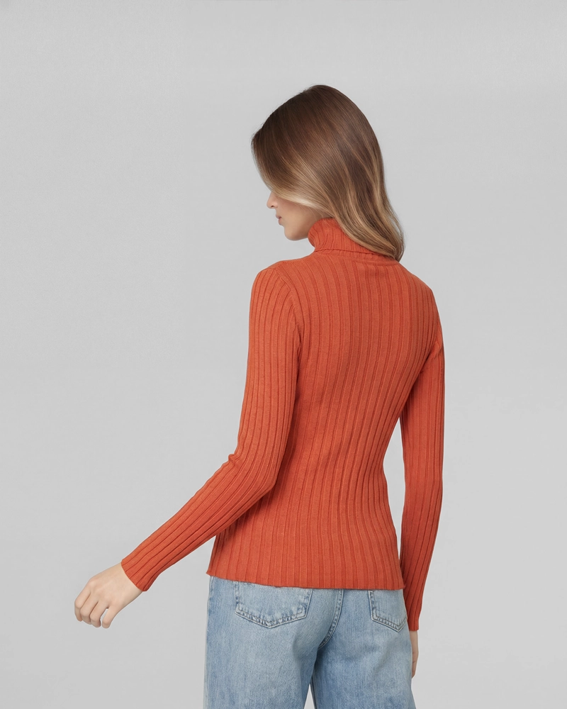 SWEATER MUJER JOSEFA SLIM FIT CUELLO ALTO REDONDO MANGA AJUSTADA NARANJO LINEATRE - 3