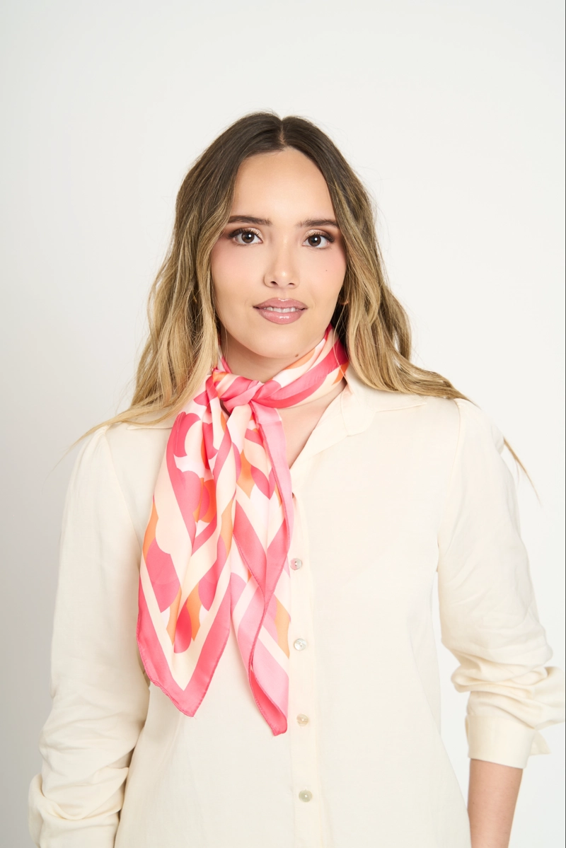 PAÑUELO MUJER MAGDALENA FUCSIA LINEATRE - 1