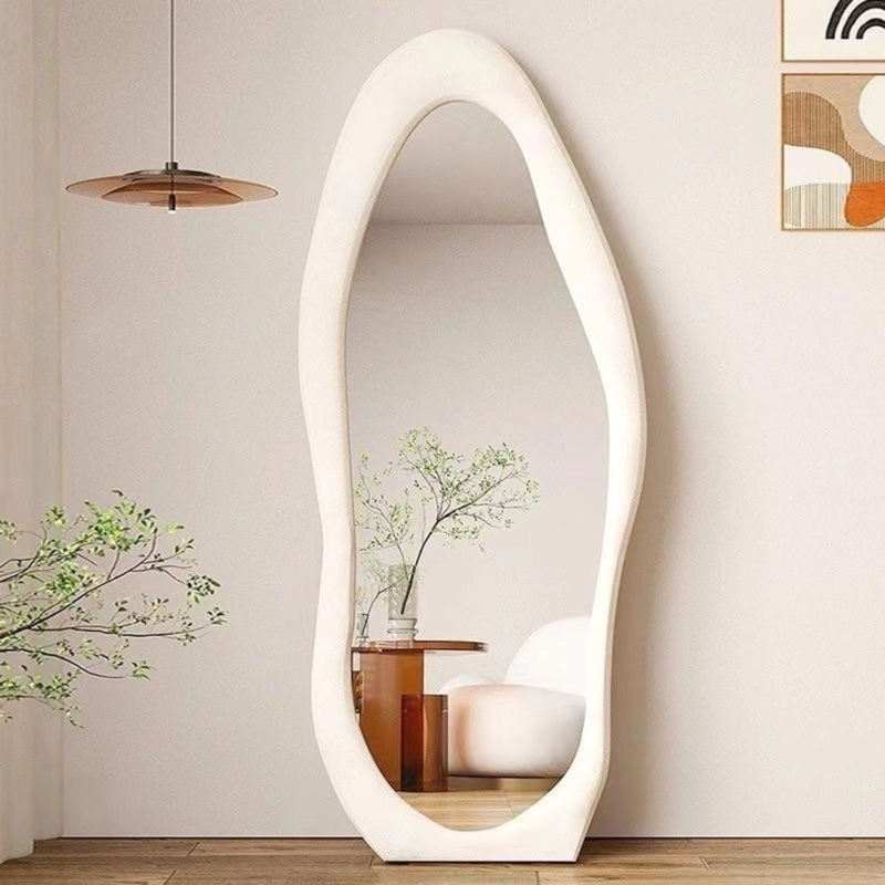 ESPEJO DECORATIVO DE CUERPO ENTERO TAPIZADO EN TERCIOPELO BLANCO PARA DORMITORIO - 7