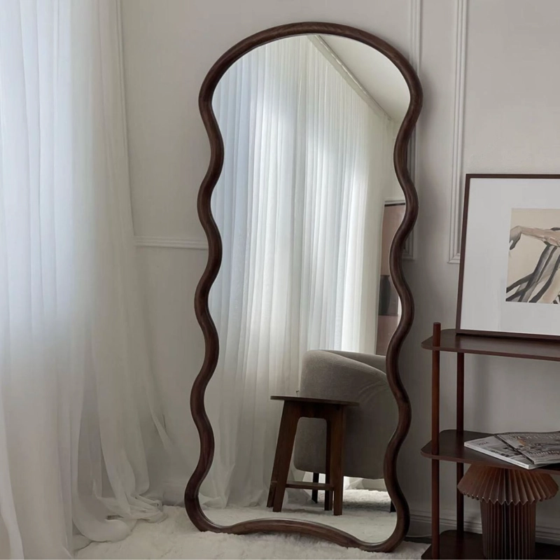 ESPEJO DECORATIVO ONDULADO DE CUERPO ENTERO EN MADERA MACIZA DE NOGAL 180X80 CM - 5