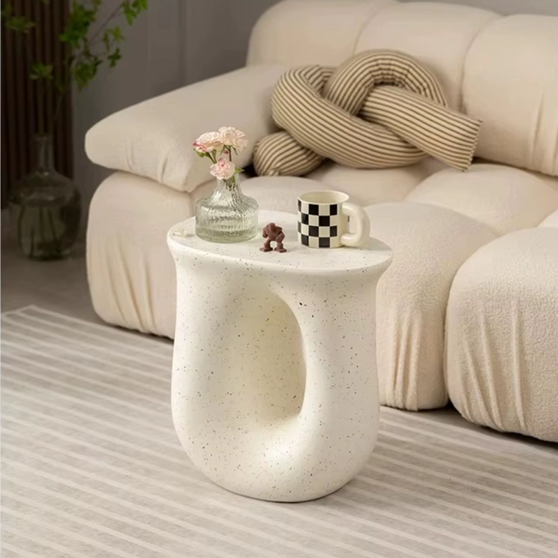 MESA LATERAL DE CENTRO ESCULTORICA EN U ESTILO NORDICO BLANCO CREMA - 2