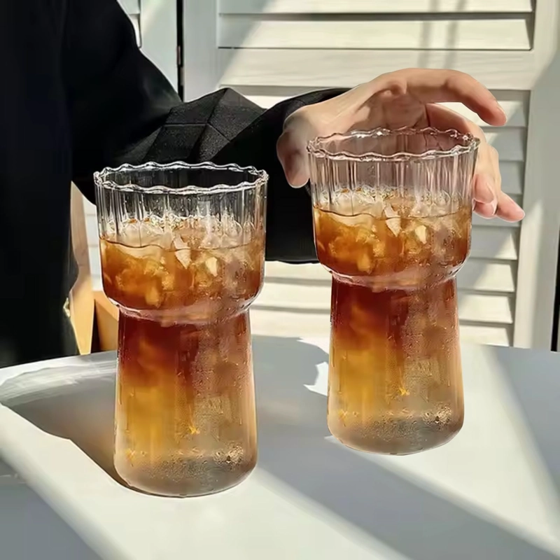 SET DE 2 VASOS ALTOS DE VIDRIO CON ONDAS PARA COCTELERIA 590 ML - 1