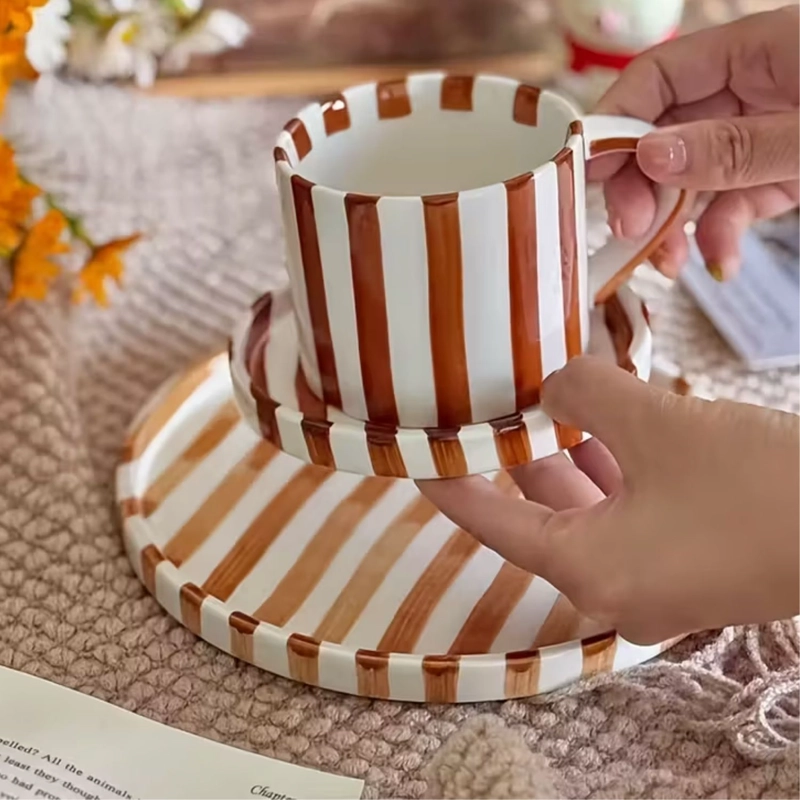 JUEGO DE VAJILLA DE PLATOS Y TAZAS A RAYAS ESTILO VINTAGE NARANJO - 4