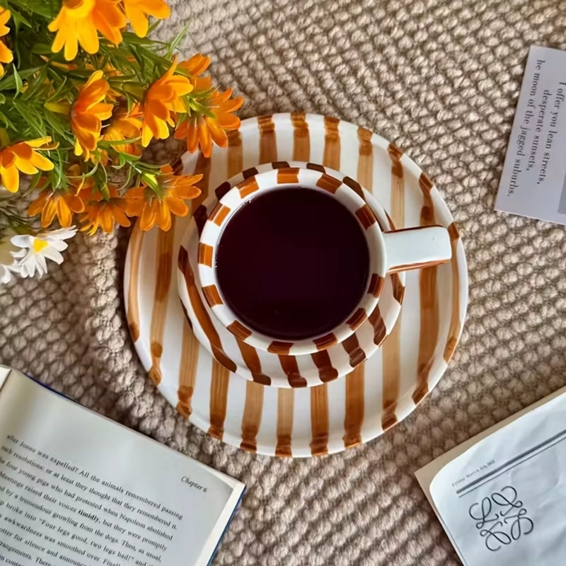JUEGO DE VAJILLA DE PLATOS Y TAZAS A RAYAS ESTILO VINTAGE NARANJO - 6
