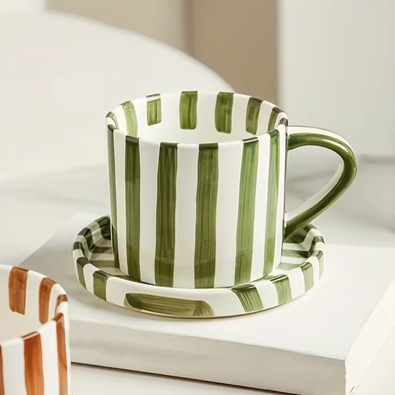 SET DE PLATOS Y TAZAS RAYAS VINTAGE VERDE - 4