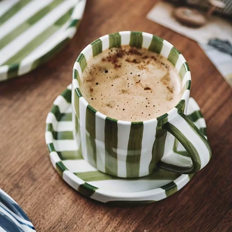 SET DE PLATOS Y TAZAS RAYAS VINTAGE VERDE - 6