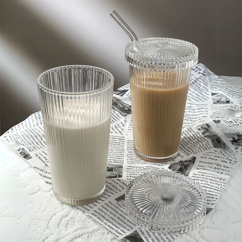 SET DE 2 VASOS DE VIDRIO CON TAPA Y BOMBILLA TUMBLER 380 ML BLANCO - 5