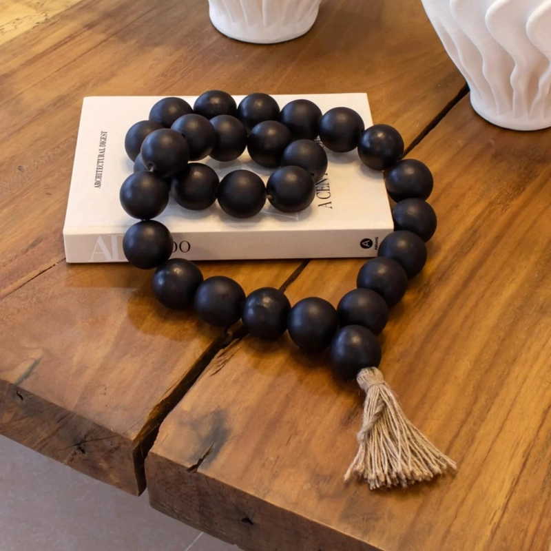 GUIRNALDA ROSARIO DE MADERA NEGRA PARA DECORACION DE CENTRO DE MESA - 1