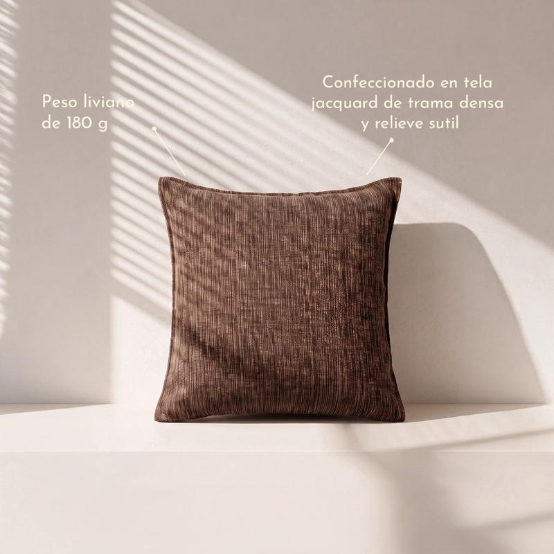 COJIN DECORATIVO TEXTURIZADO JACQUARD CAFE  PARA SALON - 4