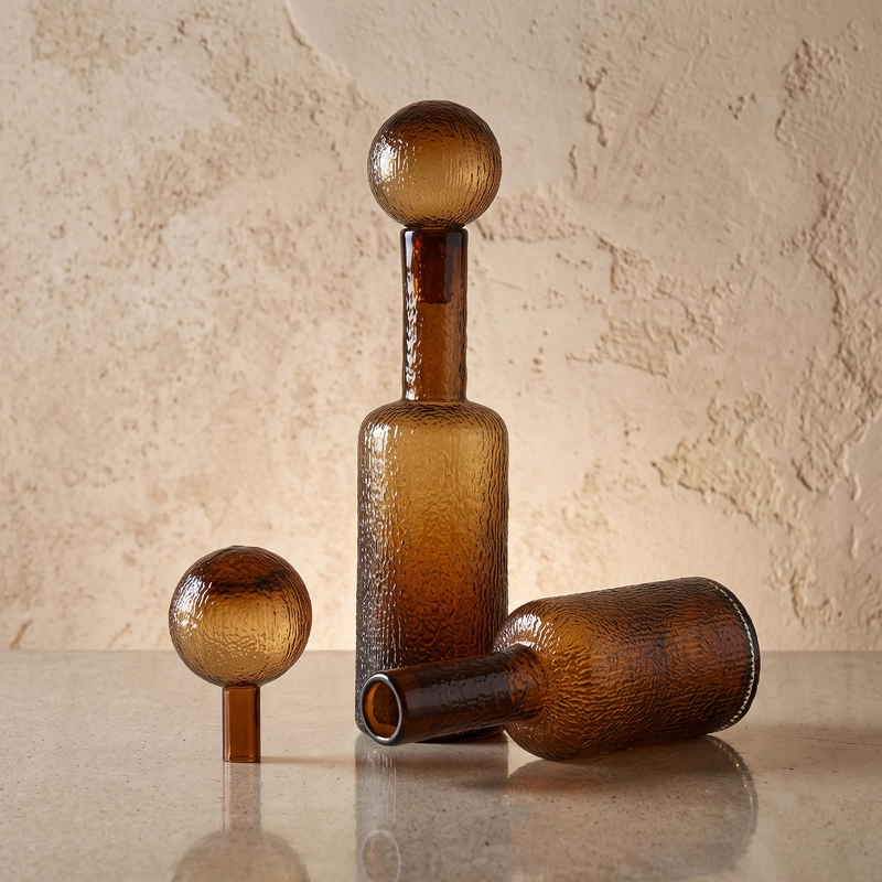 SET DE BOTELLAS DECORATIVAS VIDRIO AMBAR ESTILO VINTAGE WARM JAPANDI NORDICO - 8