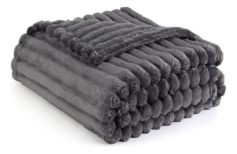 FRAZADA MANTA PIECERA 130 X 150 CM TERMICA SHERPA POLAR GRIS - 1