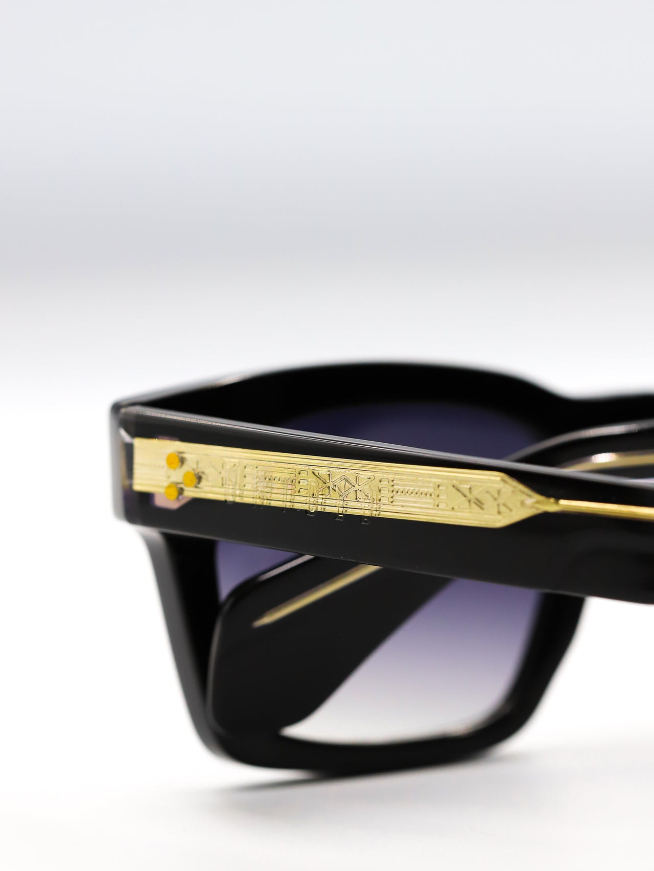 LENTES DE SOL ATLAS CLEAR BLACK - UNTOLD - 6