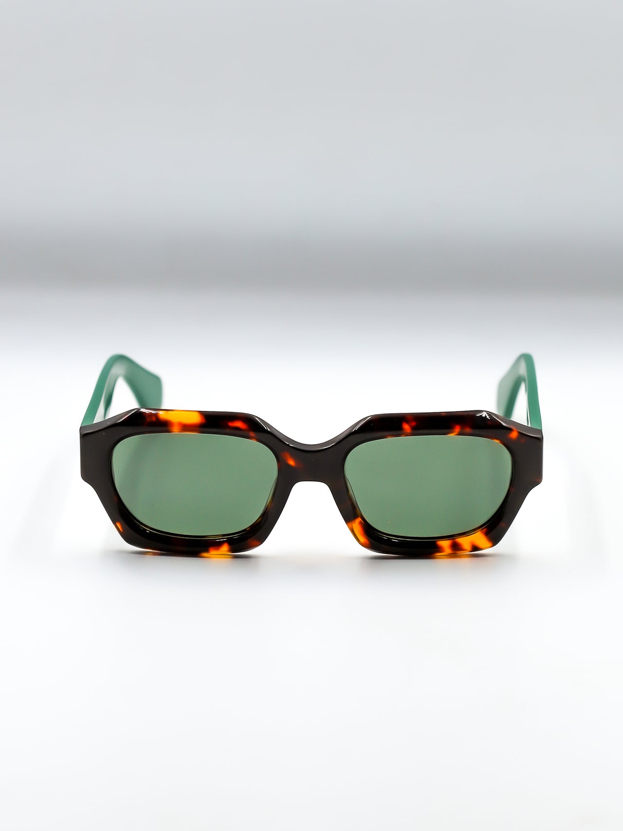 LENTES DE SOL COSMO TIGRIS GREEN - UNTOLD - 7