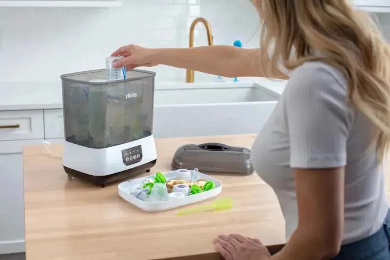 ESTERILIZADOR Y SECADOR ELE CTRICO 6 MAMADERAS DR. BROWN´S - 6