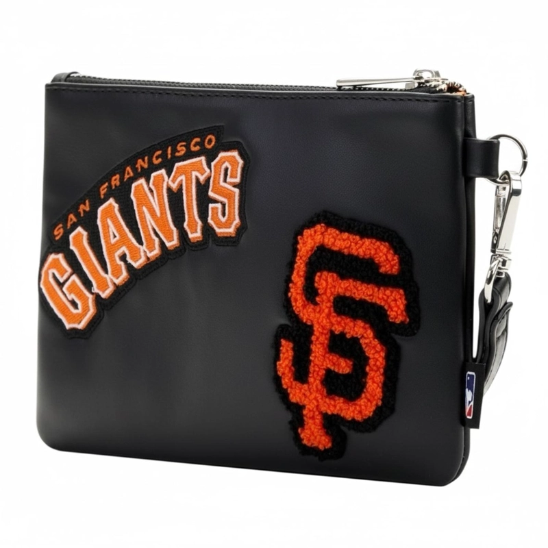 BOLSO LOUNGEFLY HOMBRE MLB SF GIANTS STADIUM TOTE - 6