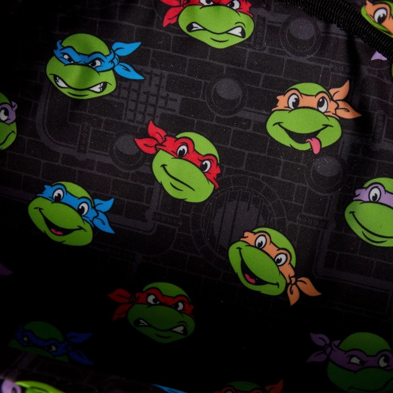 MOCHILA LOUNGEFLY HOMBRE NINJA TURTLES LAIR MANHOLE - 7