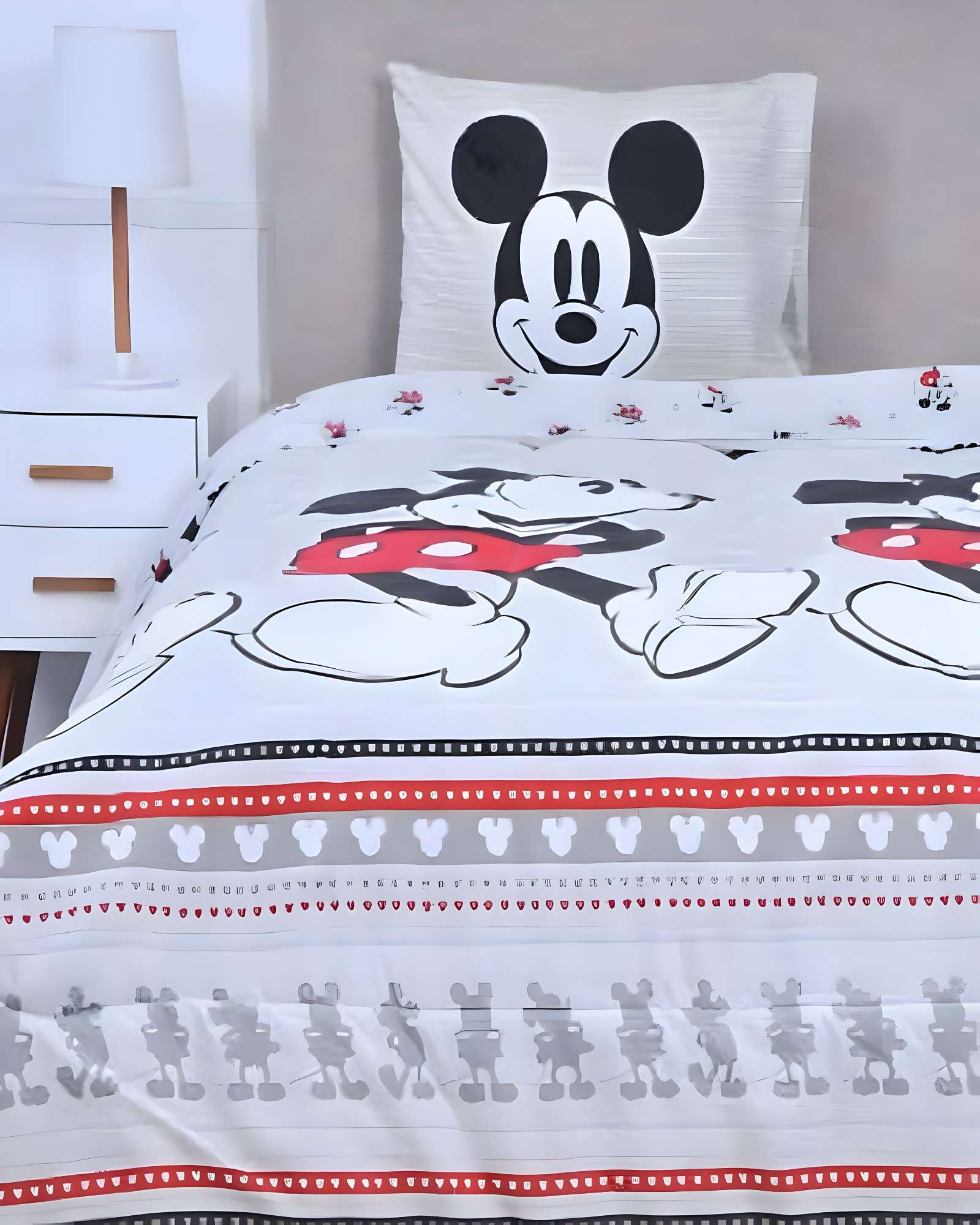 CUBRECAMA ACOLCHADO INFANTIL CON DISEÑO REVERSIBLE 11 - 4