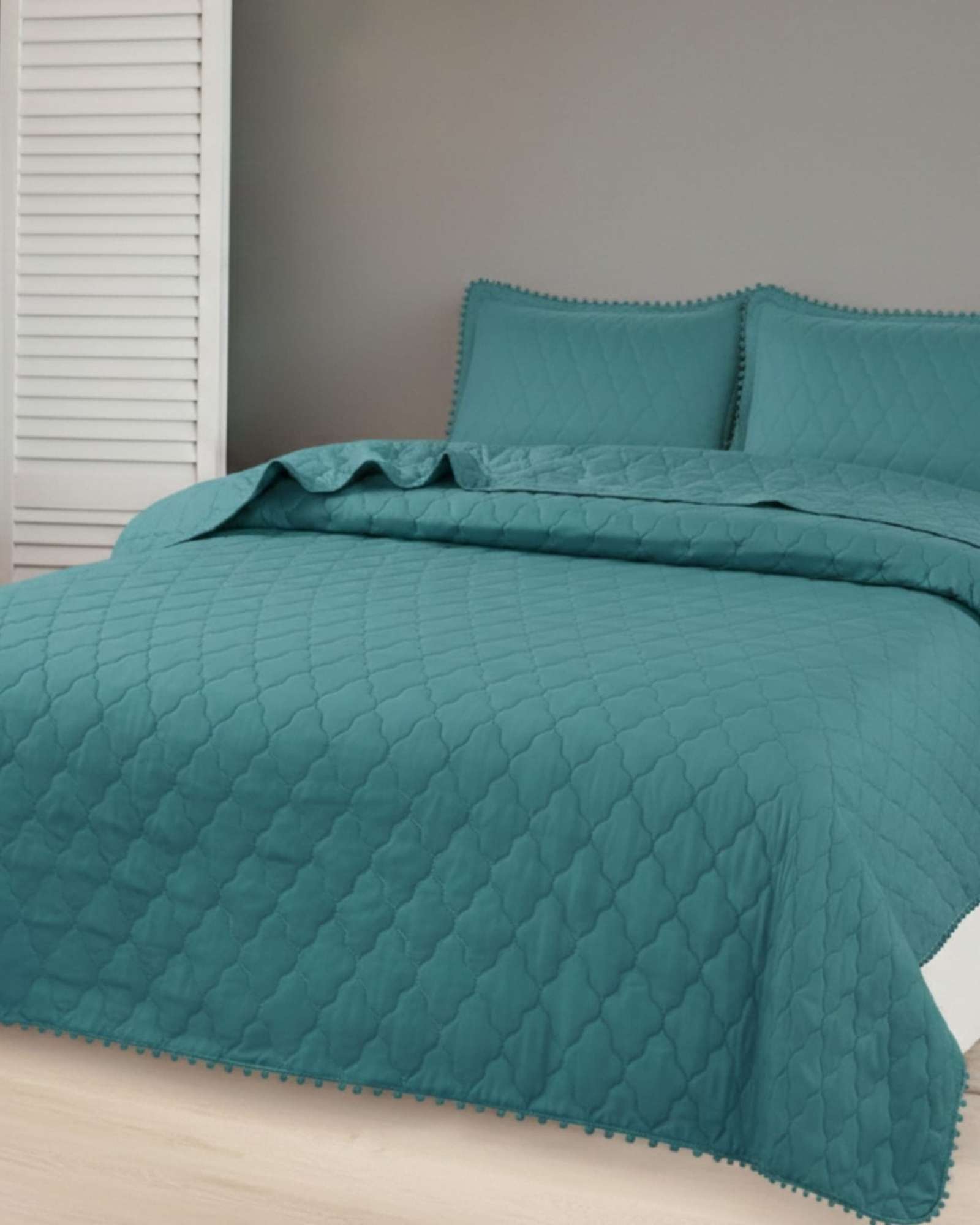 QUILT DISEÑO DE POMPONES IDEAL PARA TEMPORADA DE  VERANO (PLAZA Y MEDIA) - 3