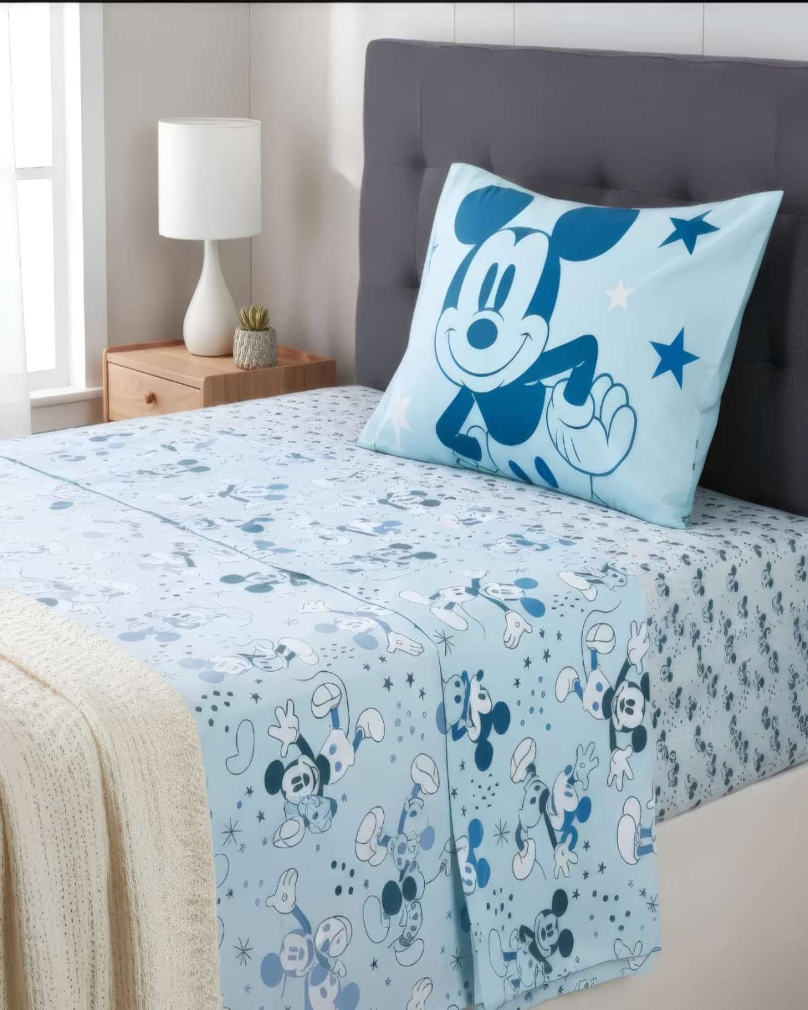 JUEGO DE SABANAS PLAZA Y MEDIA MICKEY MOUSE - 2