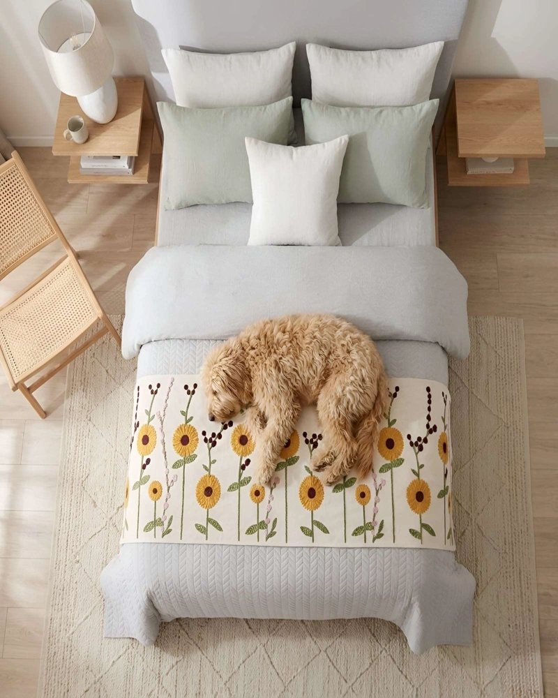 PIECERA PARA CAMA CON BORDADO DECORATIVO B3 - 6