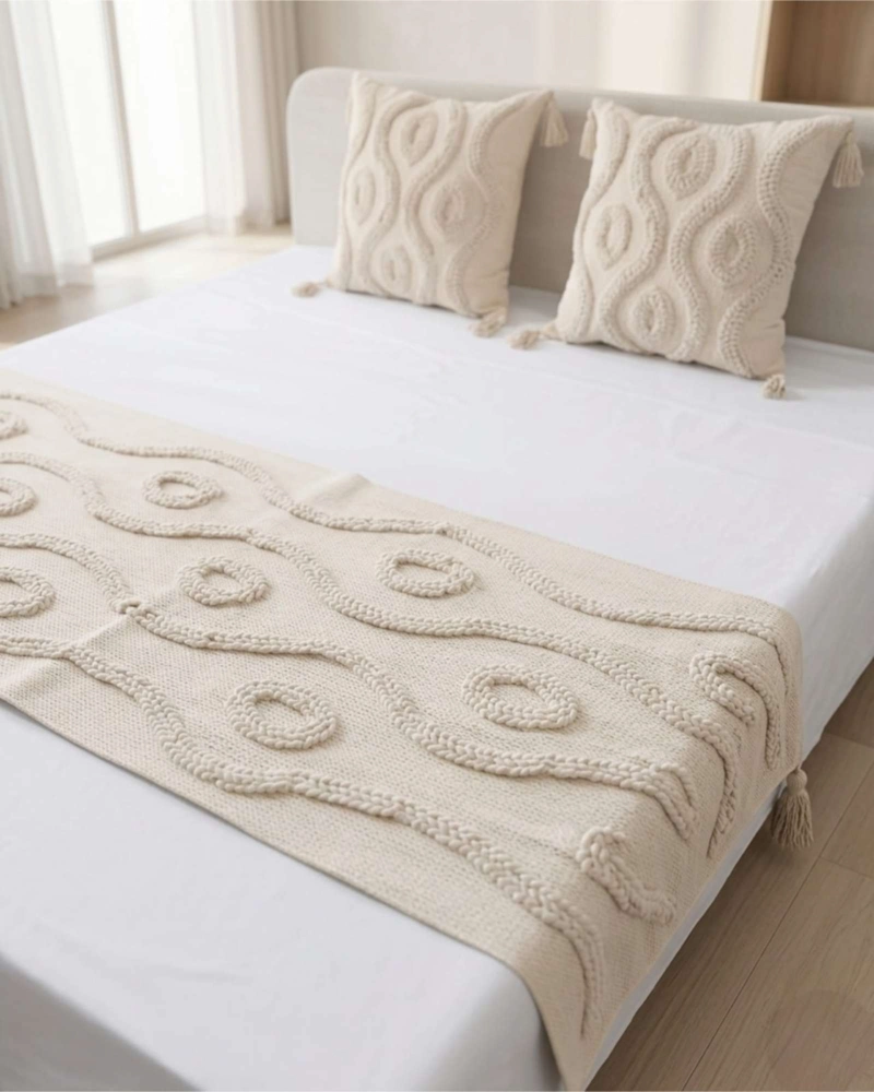 SET PIECERA DE CAMA BOHO CON DOS FUNDAS COJIN BORDADO - 5
