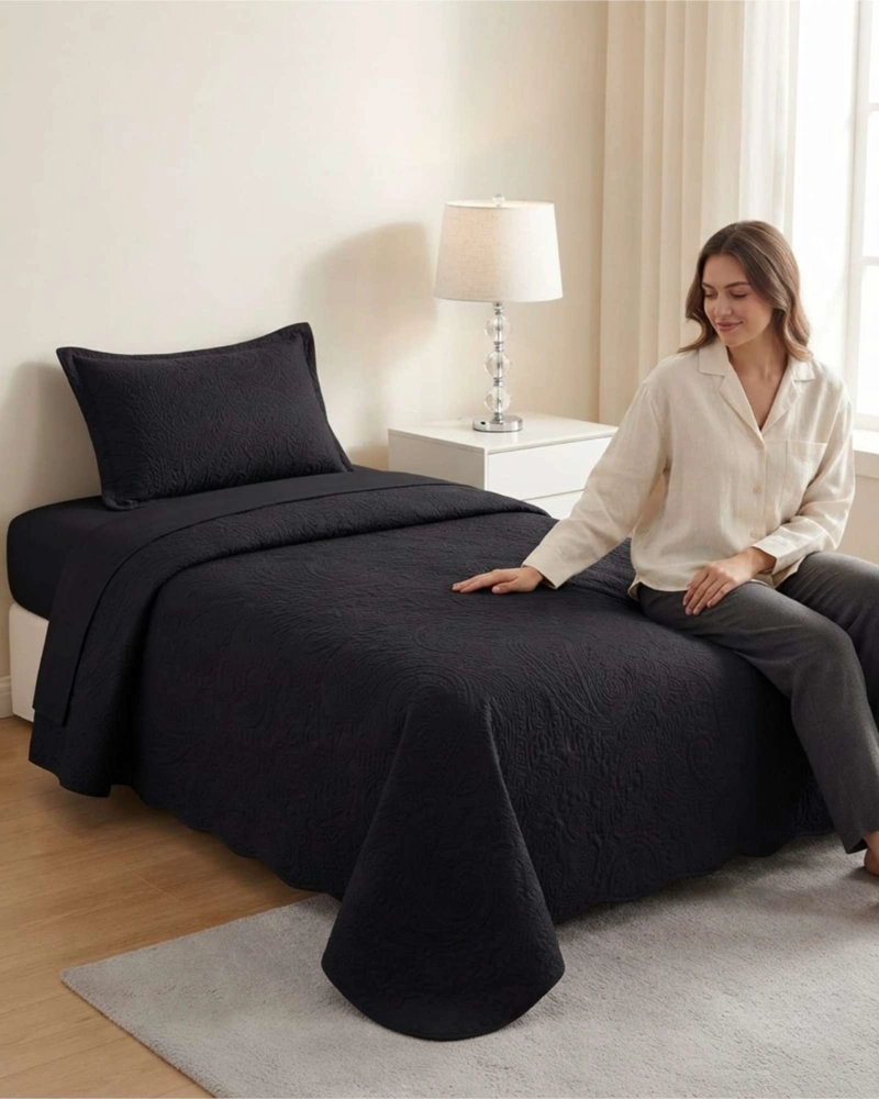 CUBRECAMA QUILT VERANO 1.5 PLAZAS LISO CON TEXTURA EN RELIEVE - 4