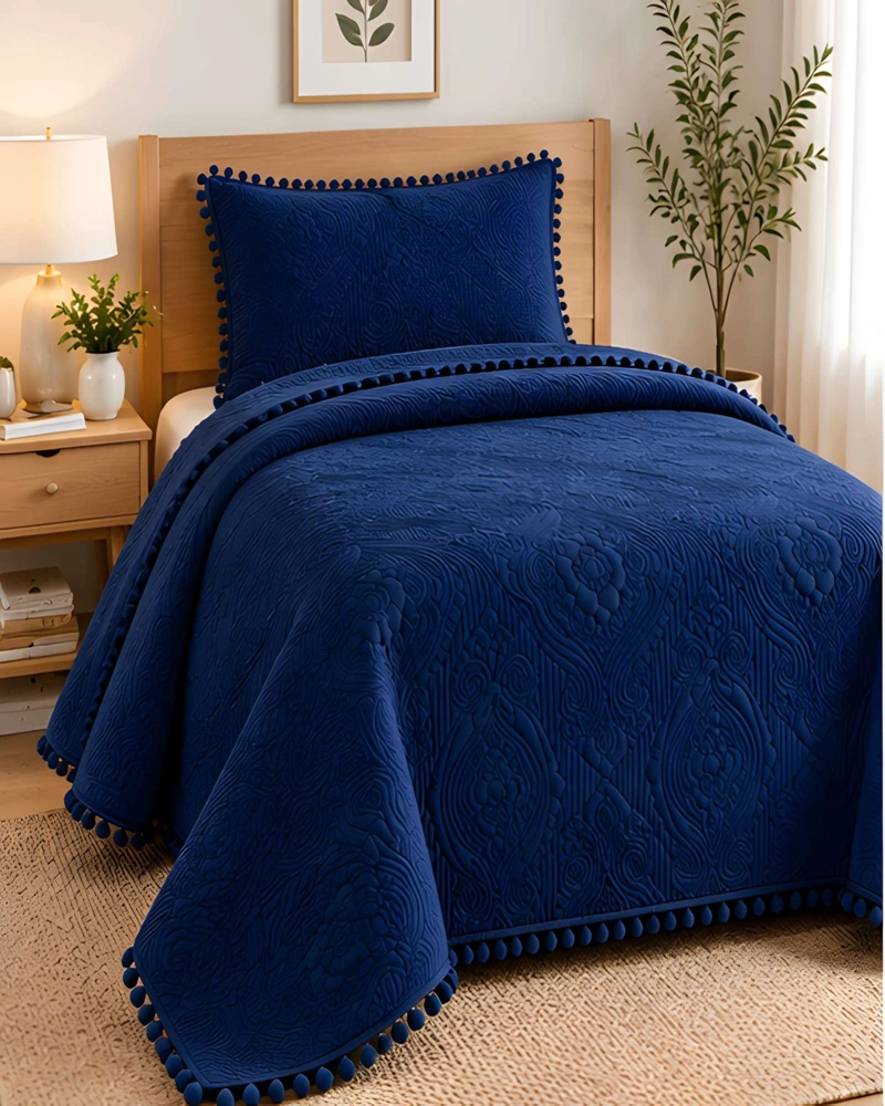 CUBRECAMA 1.5 PLAZAS TEXTURIZADO EN RELIEVE Y POMPONES - 1