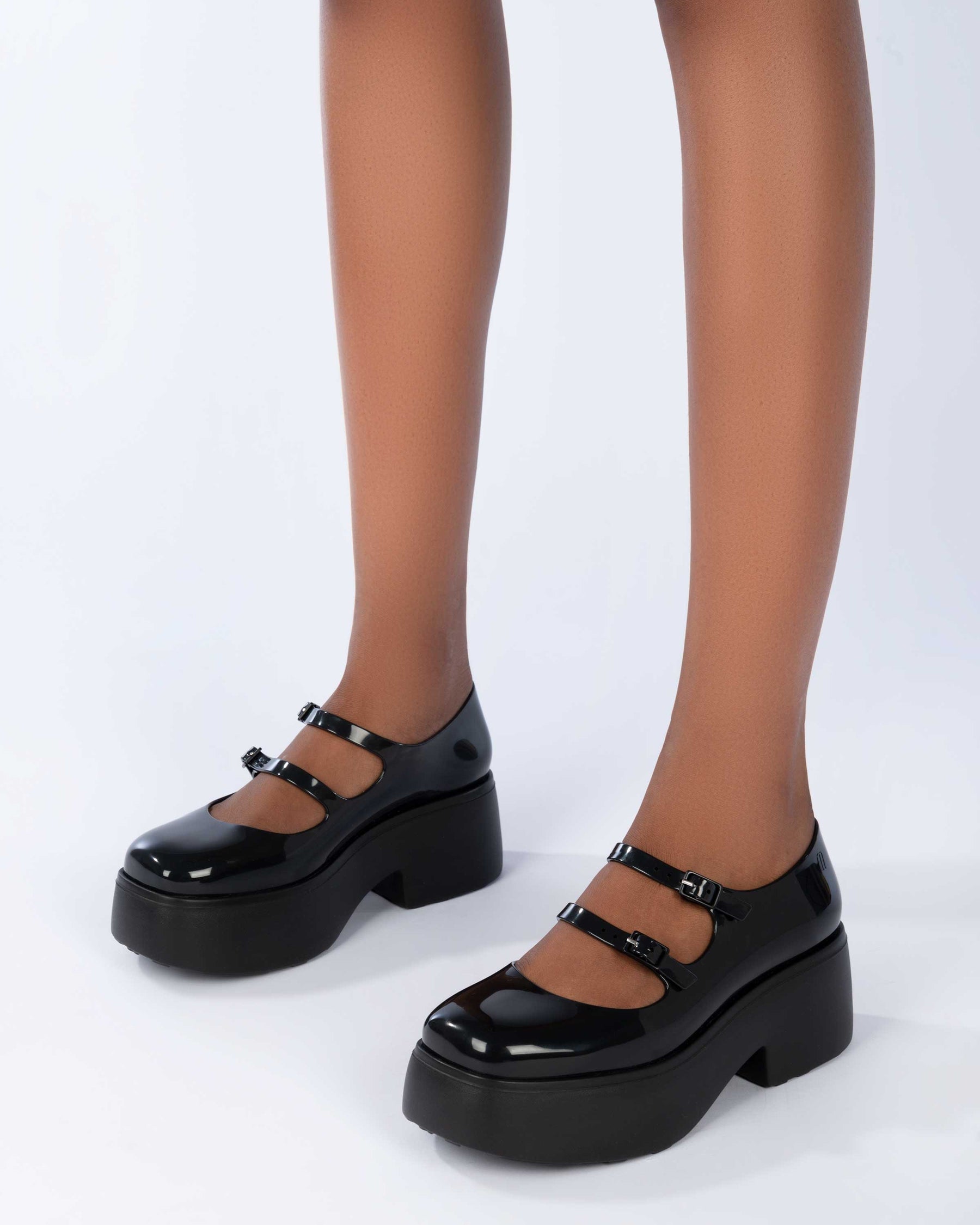 PLATAFORMA MELISSA FARAH NEGRO - 5