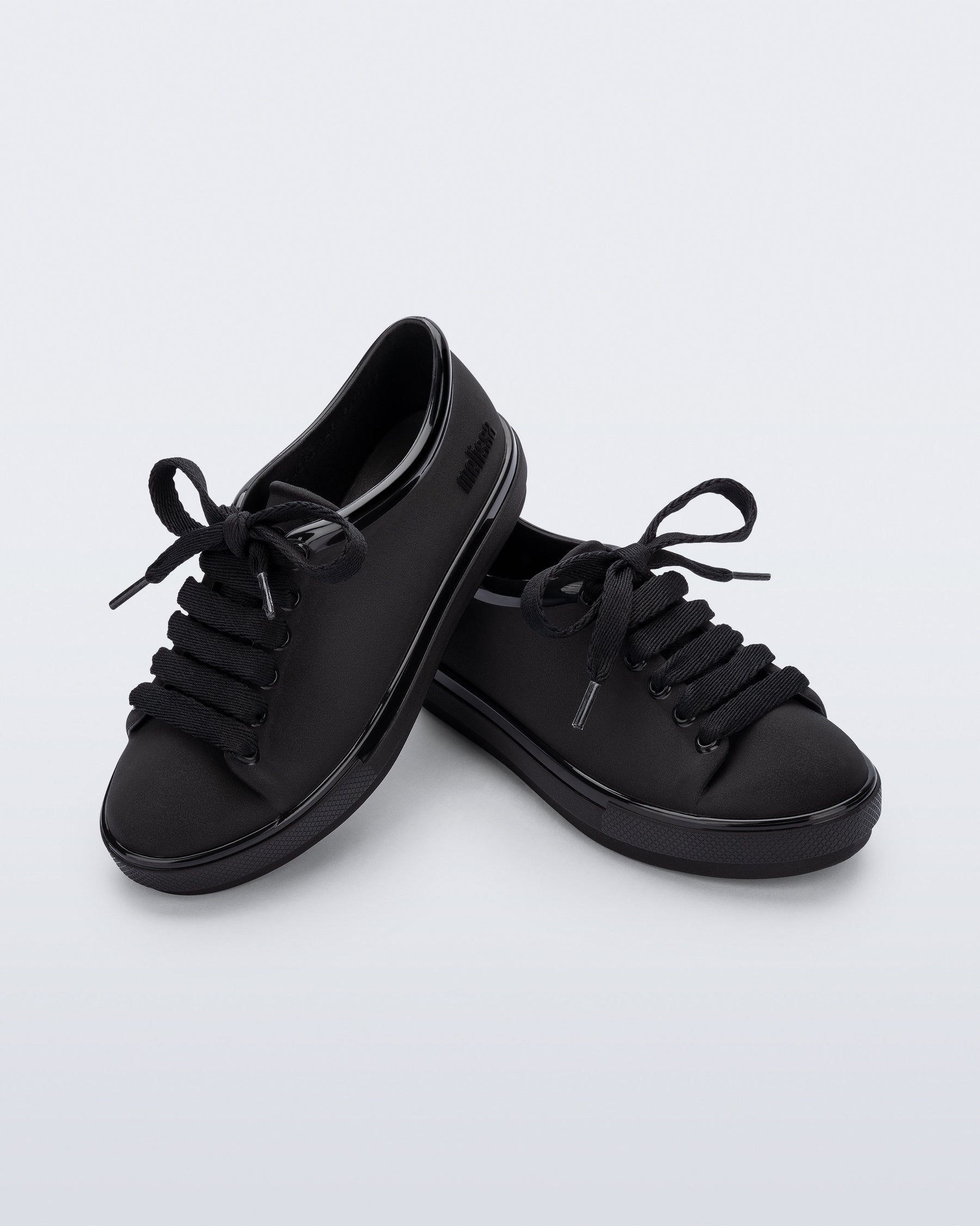 ZAPATILLA INFANTIL MINI MELISSA HIP SNEAKER NEGRO - 2