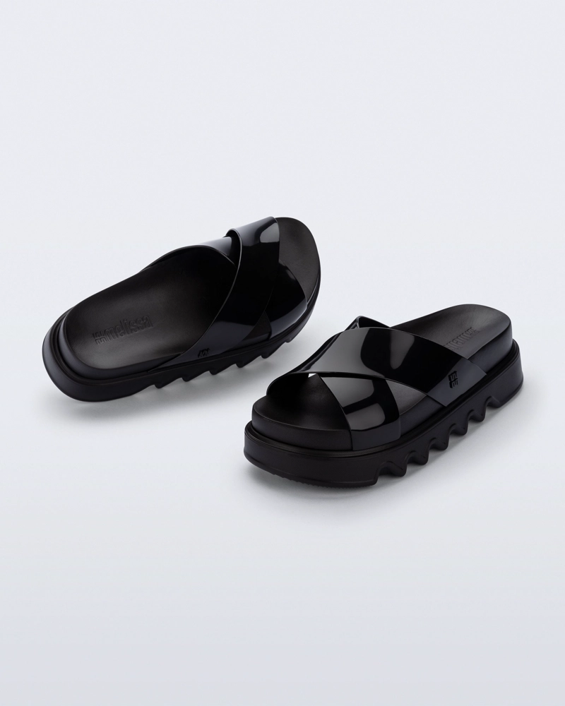 SANDALIA MELISSA COZY CROSS PLATFORM NEGRO - 3