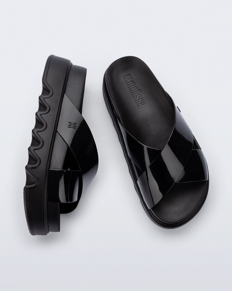 SANDALIA MELISSA COZY CROSS PLATFORM NEGRO - 4