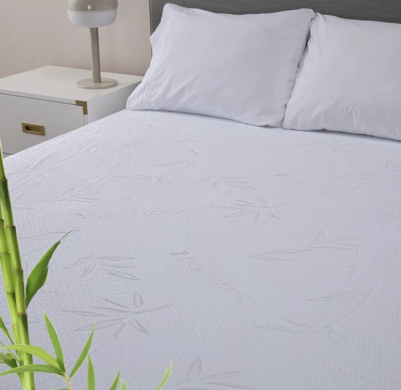 CUBRE COLCHON PROTECTOR IMPERMEABLE BAMBU 2 PLAZAS - 1