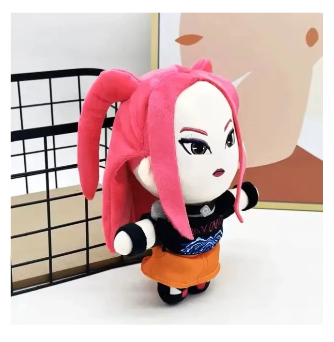 PELUCHE LAS GUERRERAS DEL K-POP MIRA - 3