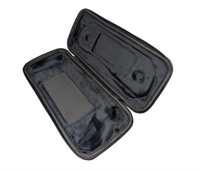 KIT MALETA + VIDRIO TEMPLADO PARA PS5 PORTAL - 4
