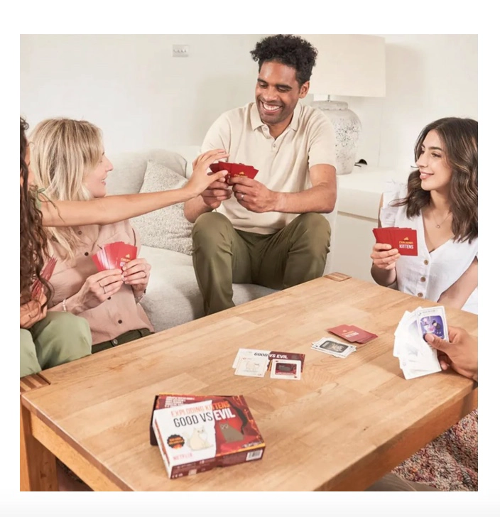 EXPLODING KITTENS: BIEN VS MAL – JUEGO DE MESA - 4