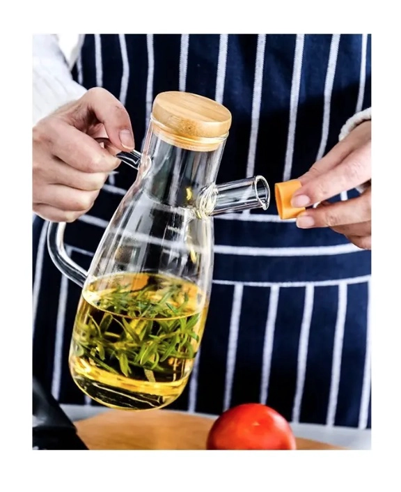 ACEITERA DE VIDRIO GRADUADA 900ML CON TAPA - 9
