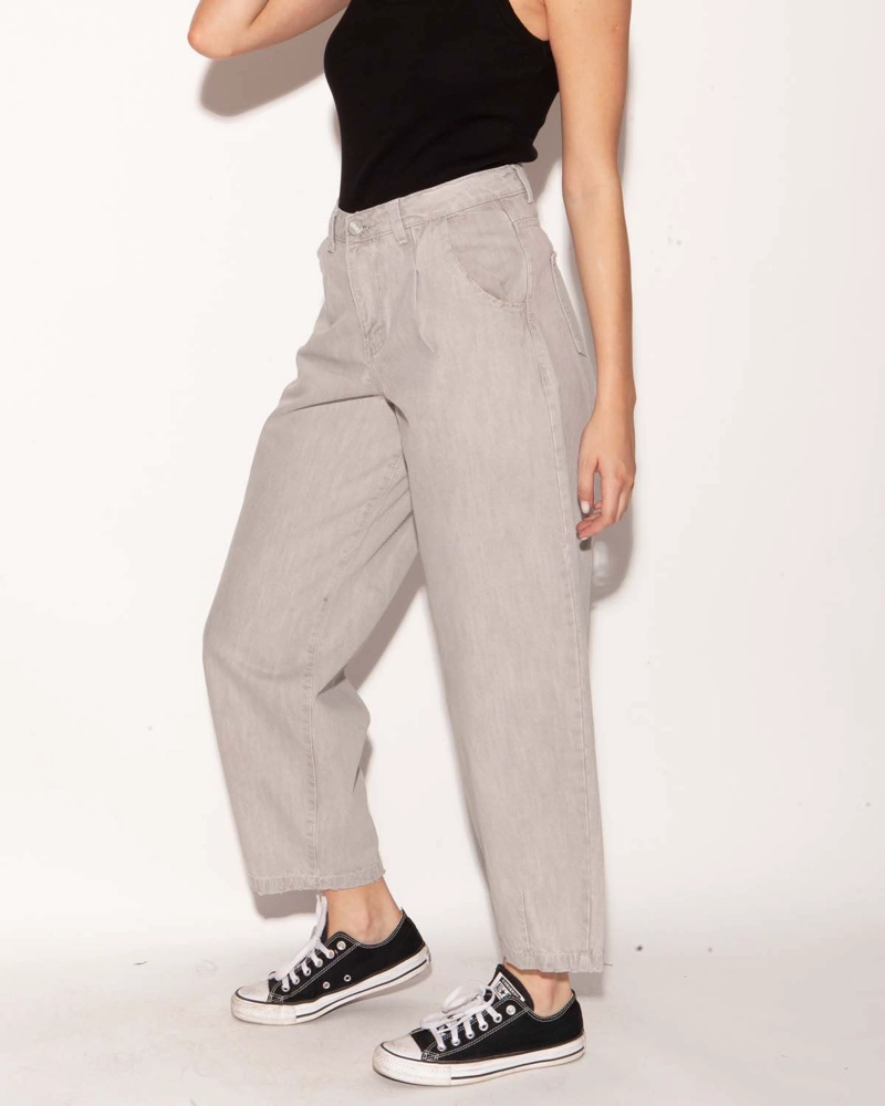 JEANS GLOBO BIA GRIS MOMCHIC GRIS - 2
