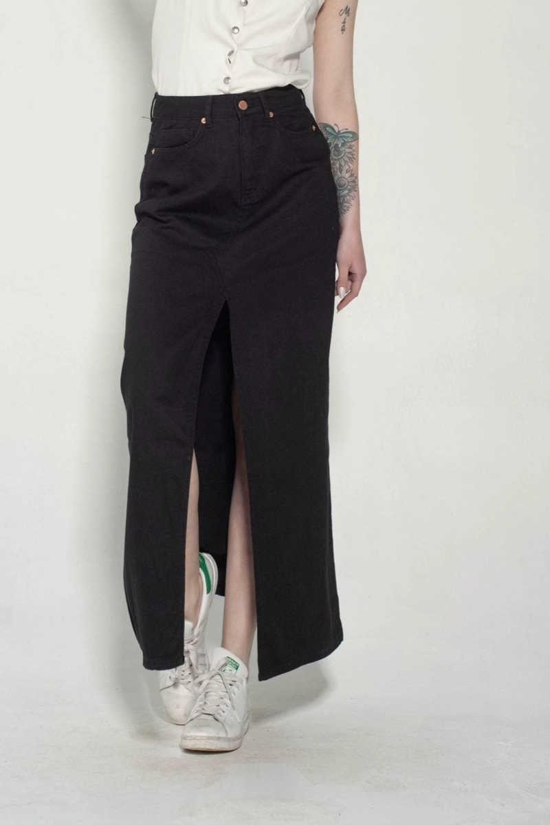 FALDA EVASE NEGRA MOMCHIC MOMCHIC NEGRO - 1