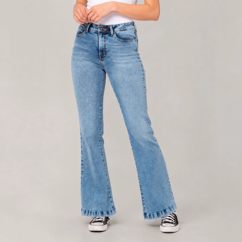 JEANS FLARE PEPA CELESTE MOMCHIC CELESTE - 4