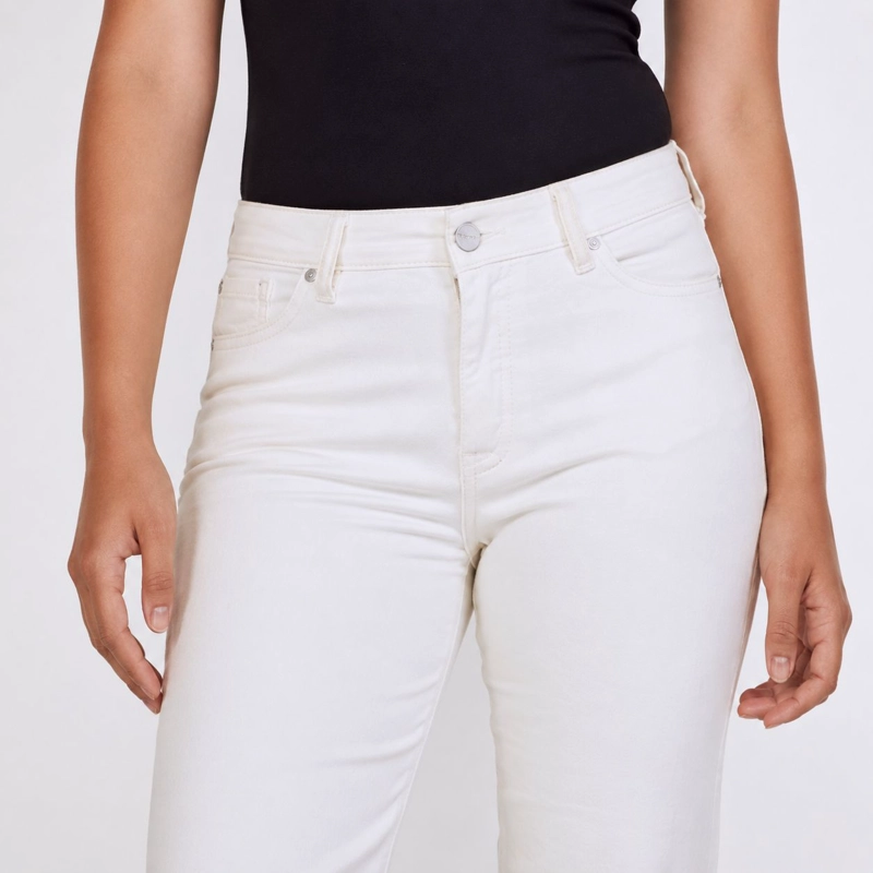 JEANS FLARE PEPA BLANCO MOMCHIC BLANCO - 3