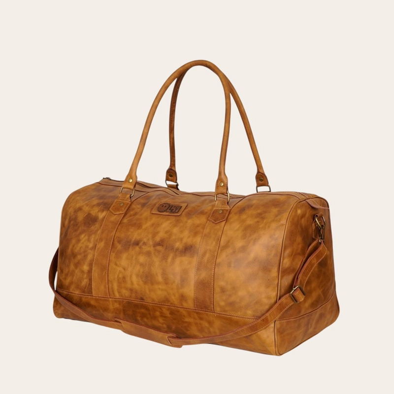 BOLSO DE VIAJE EN CUERO NATURAL FUTALEUFU OLKI - CAFE