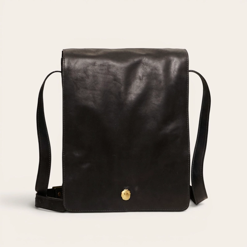 BANDOLERA BOLSO DE CUERO UNISEX LAUTARO OLKI - NEGRO - 4