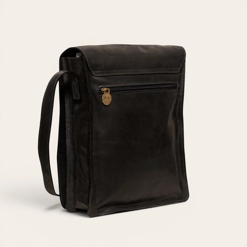 BANDOLERA BOLSO DE CUERO UNISEX LAUTARO OLKI - NEGRO - 5