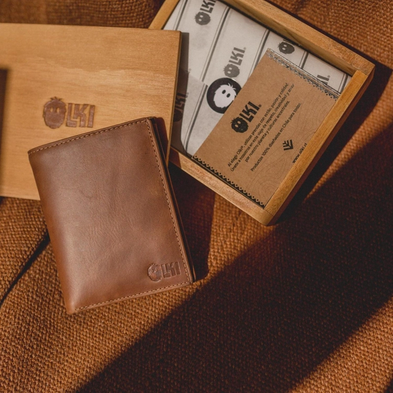 BILLETERA DE CUERO SLIMWALLET OLKI MAULE - CAFE - 2