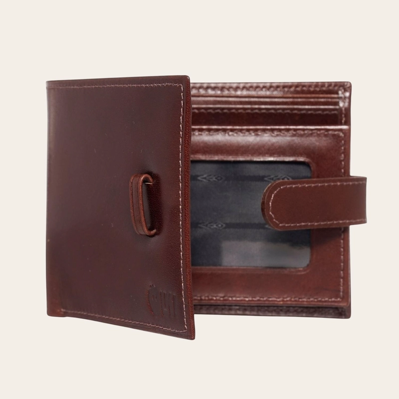 BILLETERA DE CUERO CON PASADOR OLKI LONTUE - CASTAÑO - 3