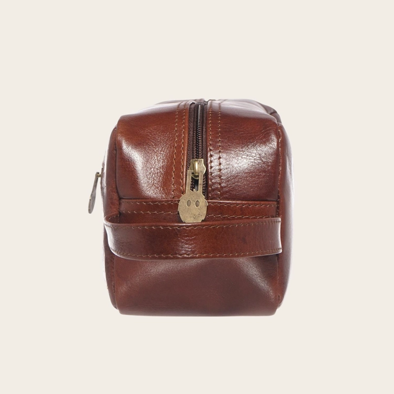 NECESER ESTUCHE DE CUERO UNISEX LOA OLKI - CASTAÑO - 3