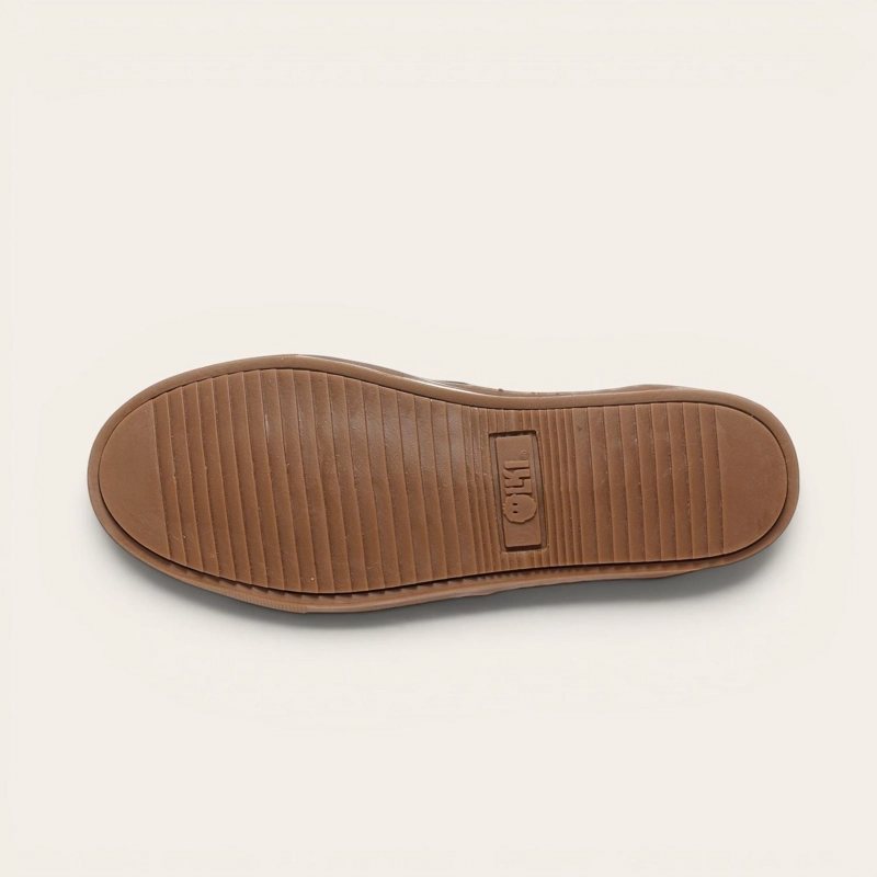 ZAPATILLA DE CUERO URBANA LA CAMPANA OLKI - NEGRA/CRISTAL - 5