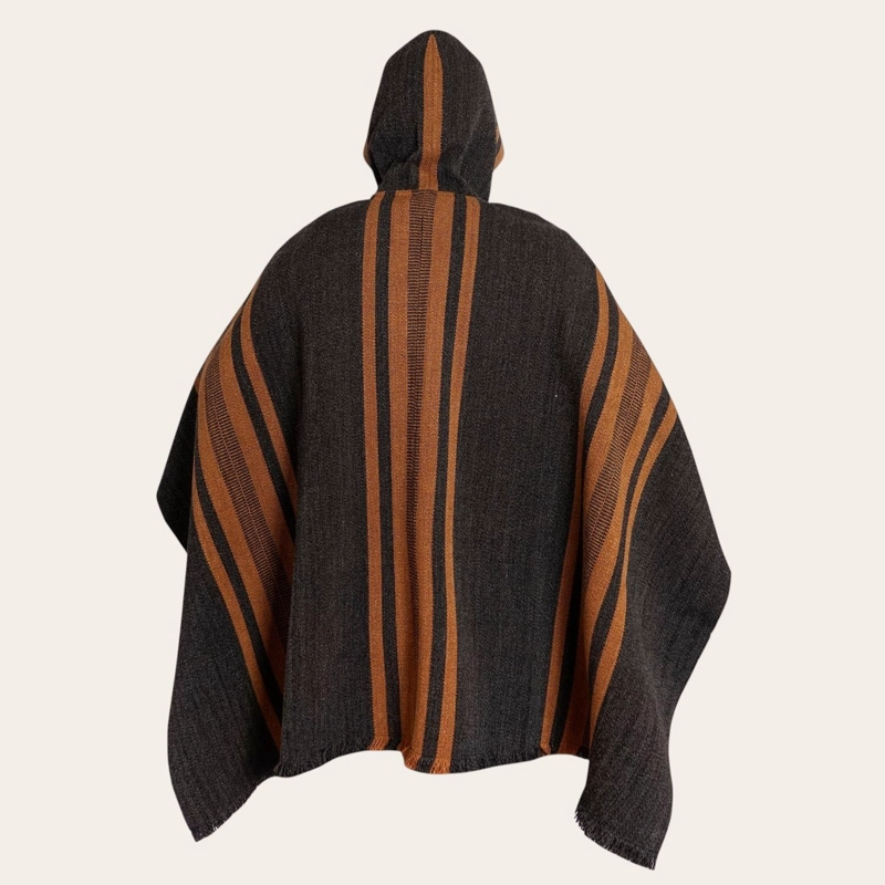 PONCHO CLASICO DE LANA PREMIUM OLKI - GRIS LISTADO - 3