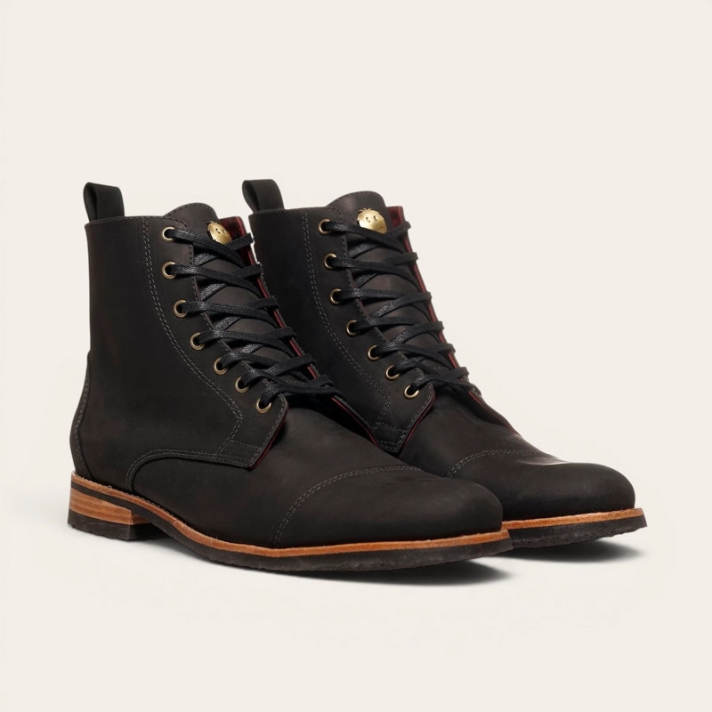 BOTIN DE CUERO CORDONES HOMBRE OSORNO OLKI - NEGRO - 1